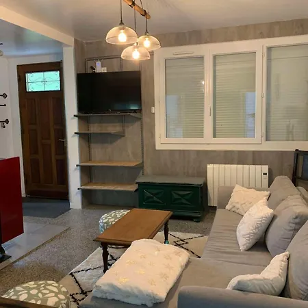 Holiday home Au Bord Du Ruisseau-logement 3 Etoiles-4 Chambres-campan *