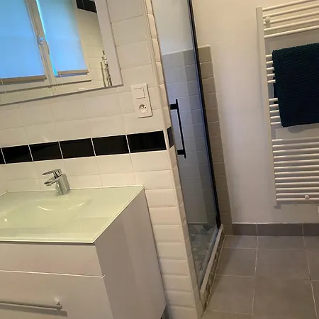 Au Bord Du Ruisseau-logement 3 Etoiles-4 Chambres-campan *
