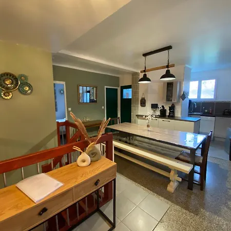 Au Bord Du Ruisseau-logement 3 Etoiles-4 Chambres-campan Holiday home Campan
